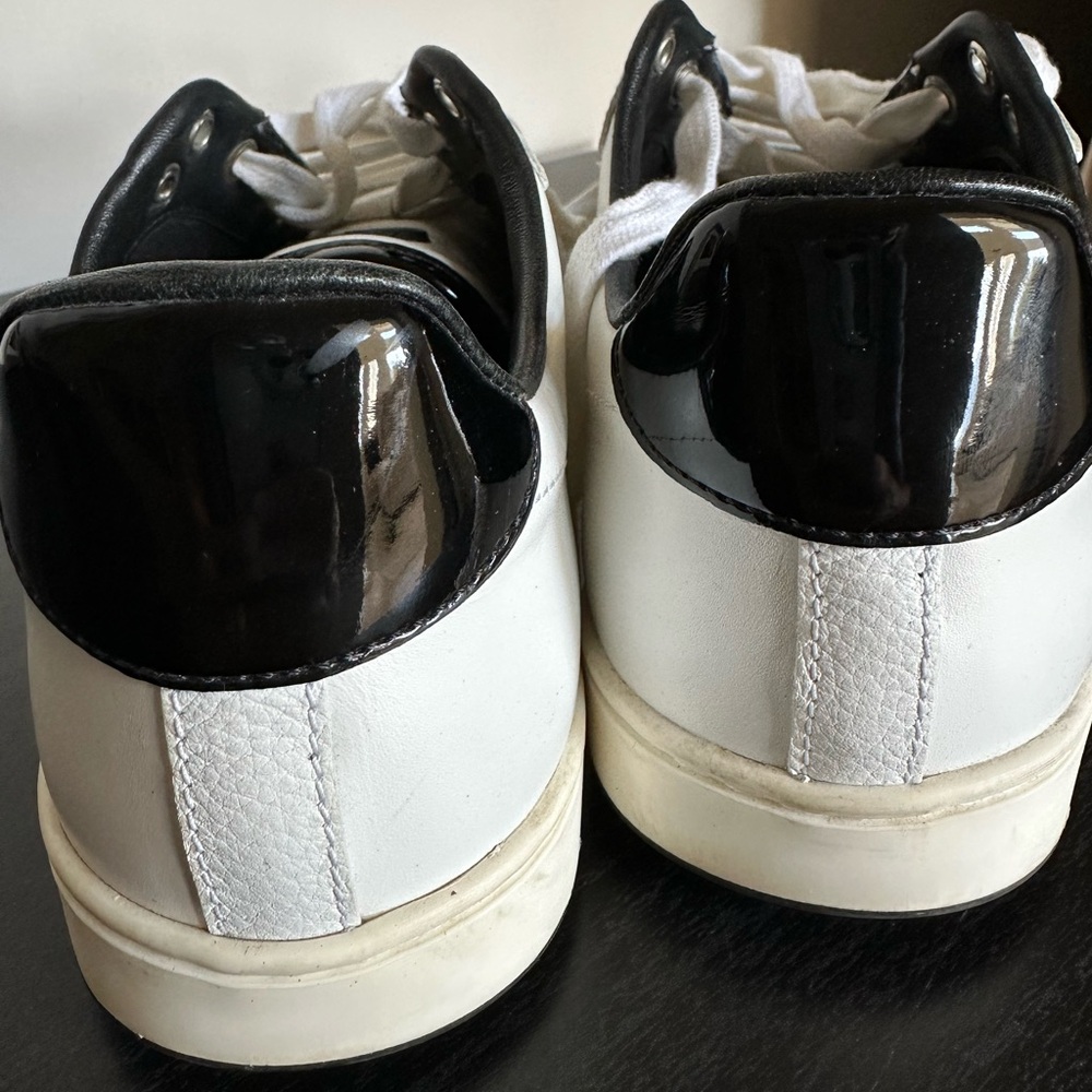 Sale ✔️Gucci Women's White Sneakers with Red and Green Stripe - Picture 4 of 12